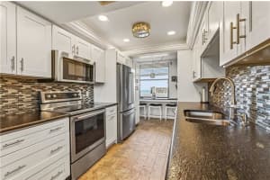 5059 N Highway A1a 902, Hutchinson Island, FL 34949 - MLS#R11113511