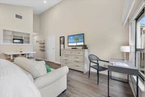 11863 Wimbledon Circle 543, Wellington, FL 33414 Sold 12/02/25