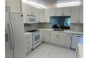 901 SW 128th Terrace 113a, Pembroke Pines, FL 33027 - MLS#R11113546