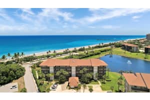 101 S Seas 204 Drive 204, Jupiter