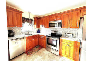 3951 Via Poinciana 412, Lake Worth, FL 33467 - MLS#R11113614