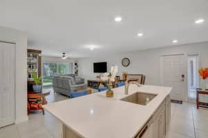 6765 Broadwater Lane, Lake Worth, FL 33467 - MLS#R11113624