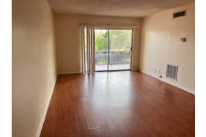 632 NW 13th Street 23, Boca Raton, FL 33486 - MLS#R11113628