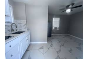 2843 Forest Hill Boulevard 2, Palm Springs, FL 33406 - MLS#R11113635
