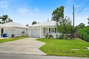 5078 SE Isabelita Avenue, Stuart, FL 34997 - MLS#R11113672