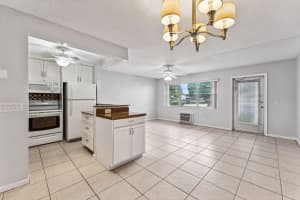 119 Dorchester F, West Palm Beach