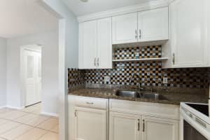 119 Dorchester F, West Palm Beach, FL 33417 - MLS#R11113690