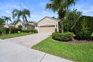 4677 Carlton Golf Drive, Lake Worth, FL 33449 - MLS#R11113696