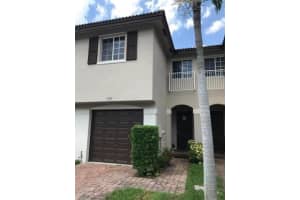 4105 Napoli Lake Drive, Riviera Beach