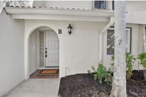 5630 Coach House Circle B, Boca Raton, FL 33486 Sold 09/15/25