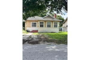 143 15th Street, Fort Pierce, FL 34950 - MLS#R11113804