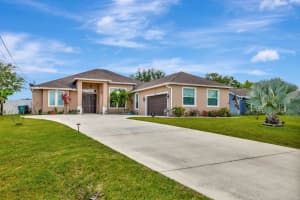 341 SW Kestor Drive 341, Port Saint Lucie, FL 34953 - MLS#R11113847