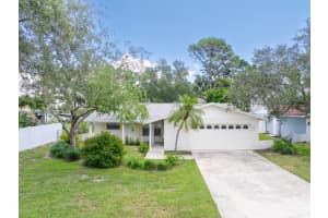 6143 Tanglewood Drive NE, St Petersburg, FL 33703 - MLS#R11113890