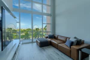 253 NE 2nd Street 435, Miami, FL 33132 - MLS#R11113893