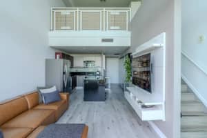 253 NE 2nd Street 435, Miami, FL 33132 - MLS#R11113893