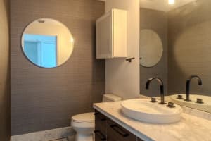 253 NE 2nd Street 435, Miami, FL 33132 - MLS#R11113893