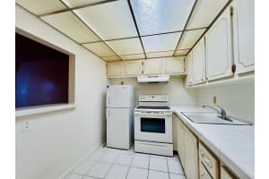 270 Sheffield L, West Palm Beach, FL 33417 Sold 09/18/25