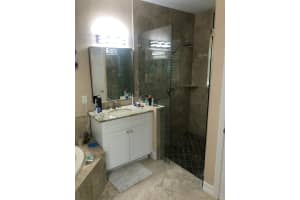 8121 Desmond Drive, Boynton Beach, FL 33472 - MLS#R11113912