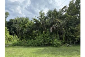 3255 NW 8th Street, Okeechobee, FL 34972 - MLS#R11113913