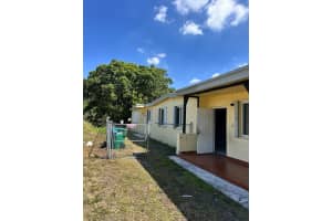 10235 SW 177th Street, Miami, FL 33157 Sold 09/30/25