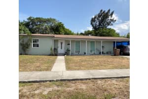 272 NE 42nd Street 0, Deerfield Beach, FL 33064 - MLS#R11113992