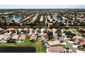 5189 Prairie Dunes Village Circle, Lake Worth