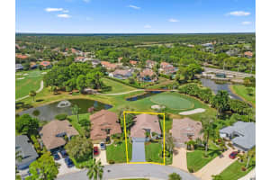 6878 Touchstone Circle, Palm Beach Gardens
