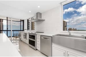5380 N Ocean 12a Drive 12a, Riviera Beach