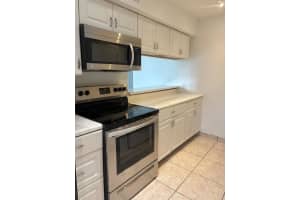 2075 Nw 46th Avenue I102, Lauderhill