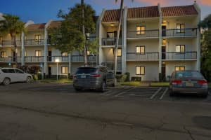 2550 Presidential 106 Way 106, West Palm Beach