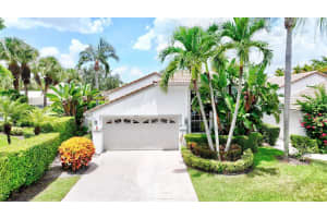 4737 Carlton Golf Drive, Lake Worth