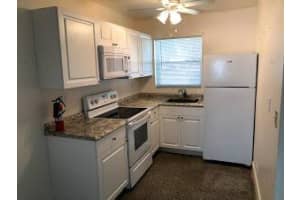 26 Wisconsin Street 6, Palm Springs, FL 33461 - MLS#R11114104