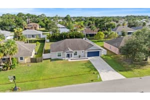 1214 SW Century Avenue, Port Saint Lucie, FL 34953 - MLS#R11114135