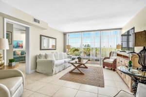 2333 Indian River Boulevard 404, Vero Beach, FL 32960 Sold 11/19/25