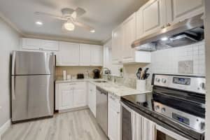 5340 Las Verdes Circle 109, Delray Beach
