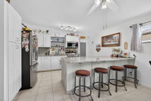 754 Hibiscus Drive, Royal Palm Beach, FL 33411 - MLS#R11114175