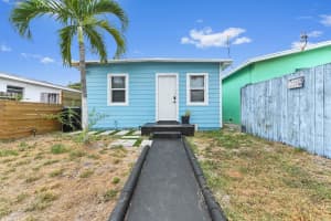 629 N F Street, Lake Worth Beach, FL 33460 - MLS#R11114176