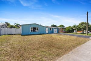 6560 Hayes Street, Hollywood, FL 33024 - MLS#R11114228