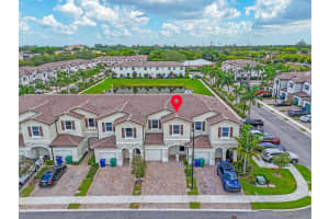 5515 NW 27th Street, Lauderhill, FL 33313 - MLS#R11114246