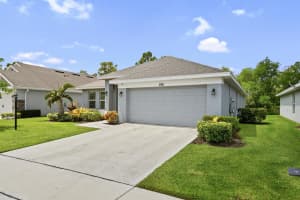 886 NE Whistling Duck Way, Port Saint Lucie, FL 34983 - MLS#R11114248