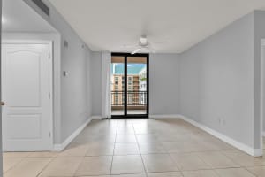 100 N Federal Highway 1221, Fort Lauderdale