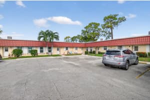 676 B Laconia Cr B, Lake Worth, FL 33467 - MLS#R11114261