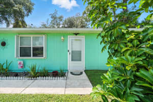 1234 Karlovy Avenue NW, Palm Bay, FL 32907 Sold 12/23/25