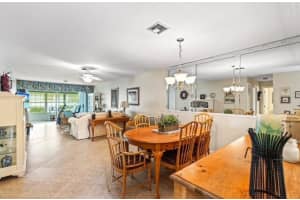 1238 S Lakes End Drive B, Fort Pierce, FL 34982 - MLS#R11114293