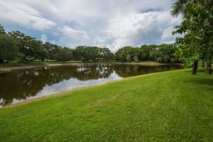 113 Winter Club Court, Palm Beach Gardens, FL 33410 - MLS#R11114302
