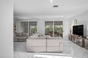 6831 Via Regina, Boca Raton, FL 33433 - MLS#R11114315
