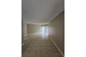 2000 N Congress Avenue 102, West Palm Beach