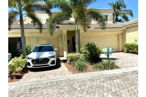 4488 Hickory Drive, Palm Beach Gardens