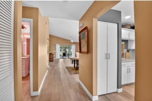 32 Stratford D Lane W D, Boynton Beach, FL 33436 - MLS#R11114360