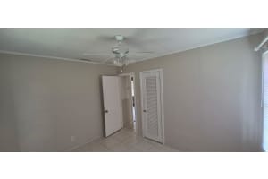 1955 SE 41st Avenue, Vero Beach, FL 32960 - MLS#R11114363